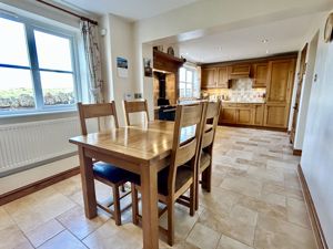 Kitchen/Diner- click for photo gallery